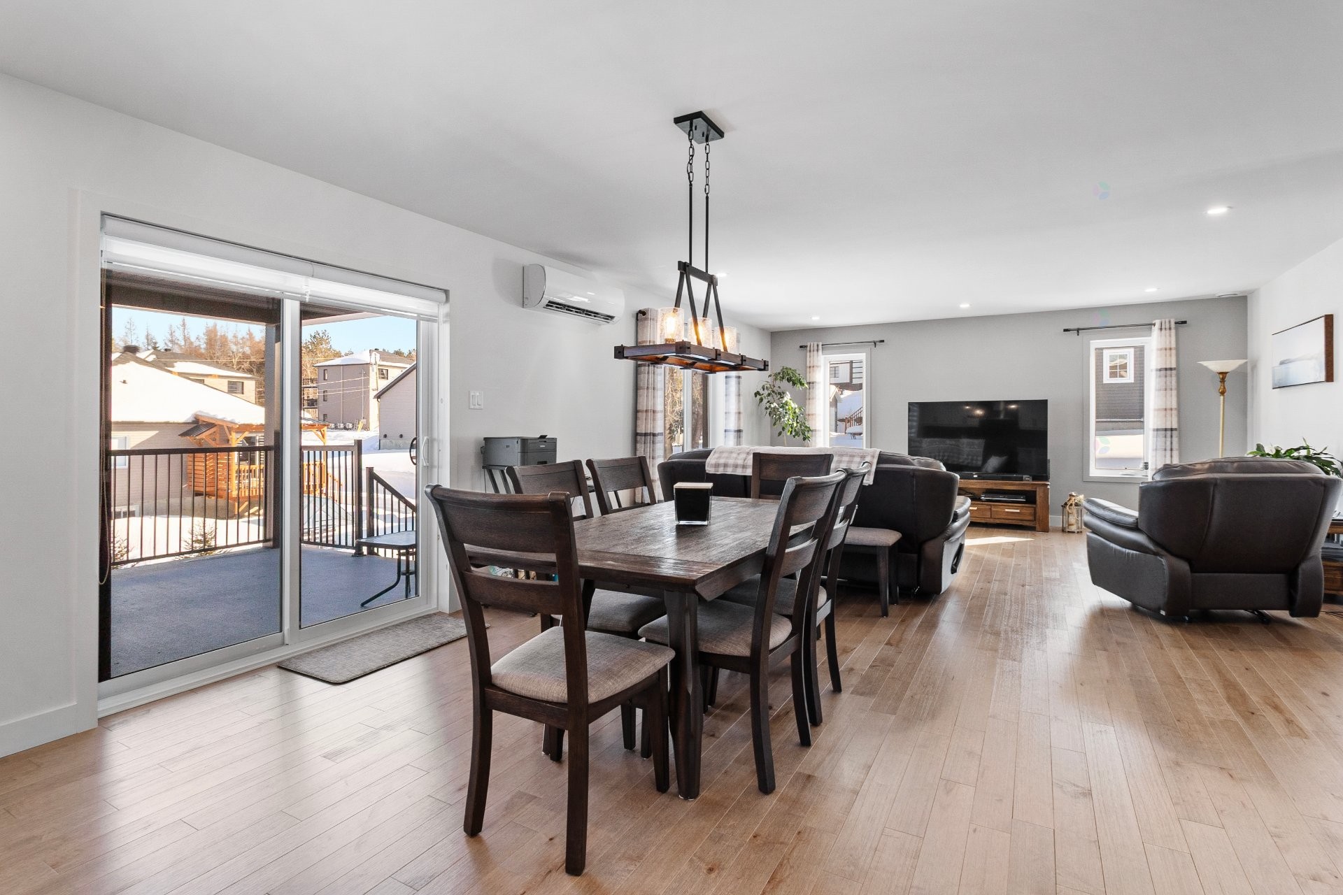 









335


Rue des Mélèzes

,
Cookshire-Eaton,




QC
J0B1M0

