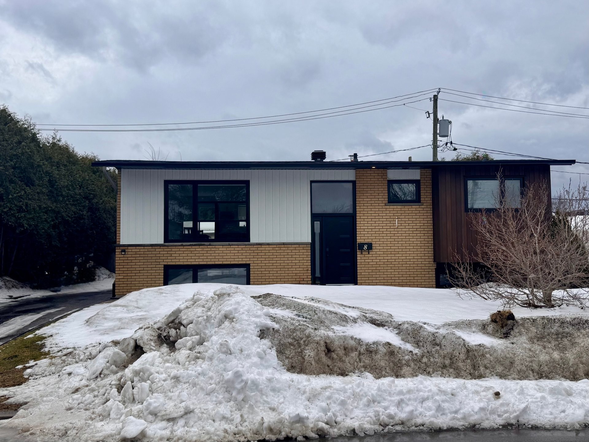 









8


Rue de Mâcon

,
Gatineau (Gatineau),




QC
J8T4M5

