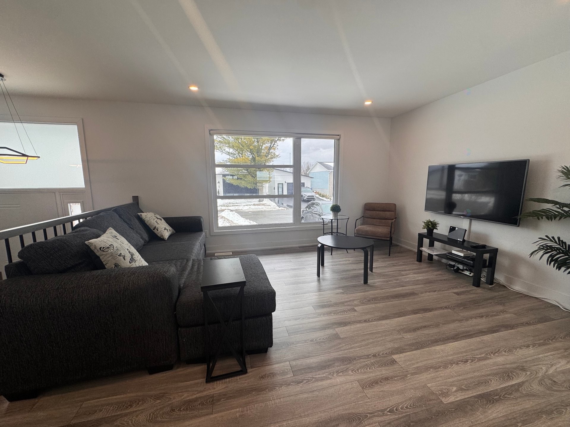 









8


Rue de Mâcon

,
Gatineau (Gatineau),




QC
J8T4M5

