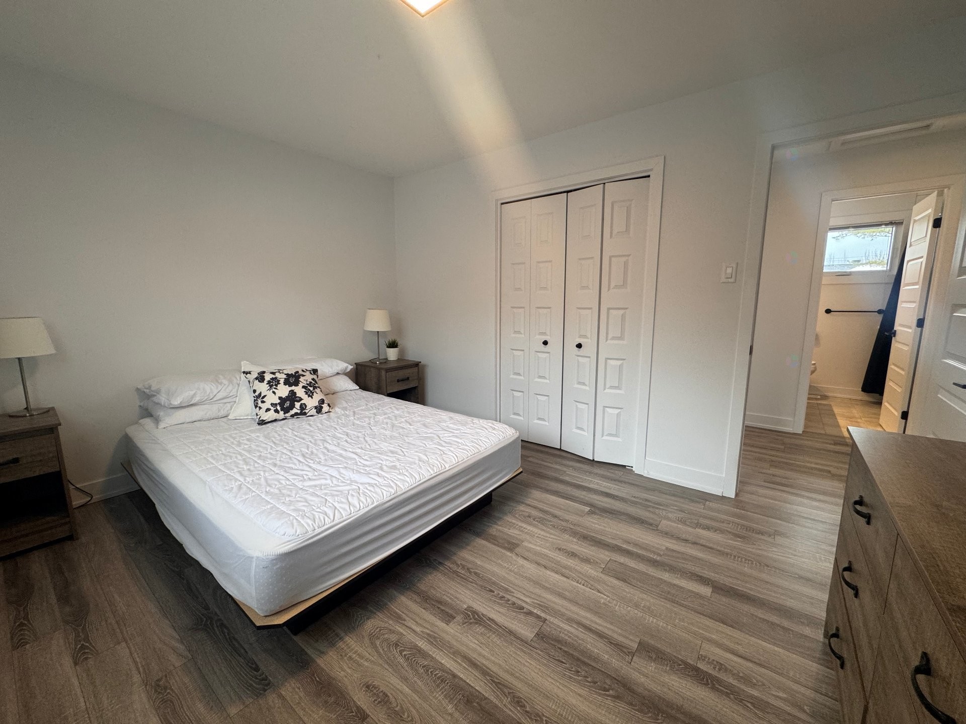 









8


Rue de Mâcon

,
Gatineau (Gatineau),




QC
J8T4M5

