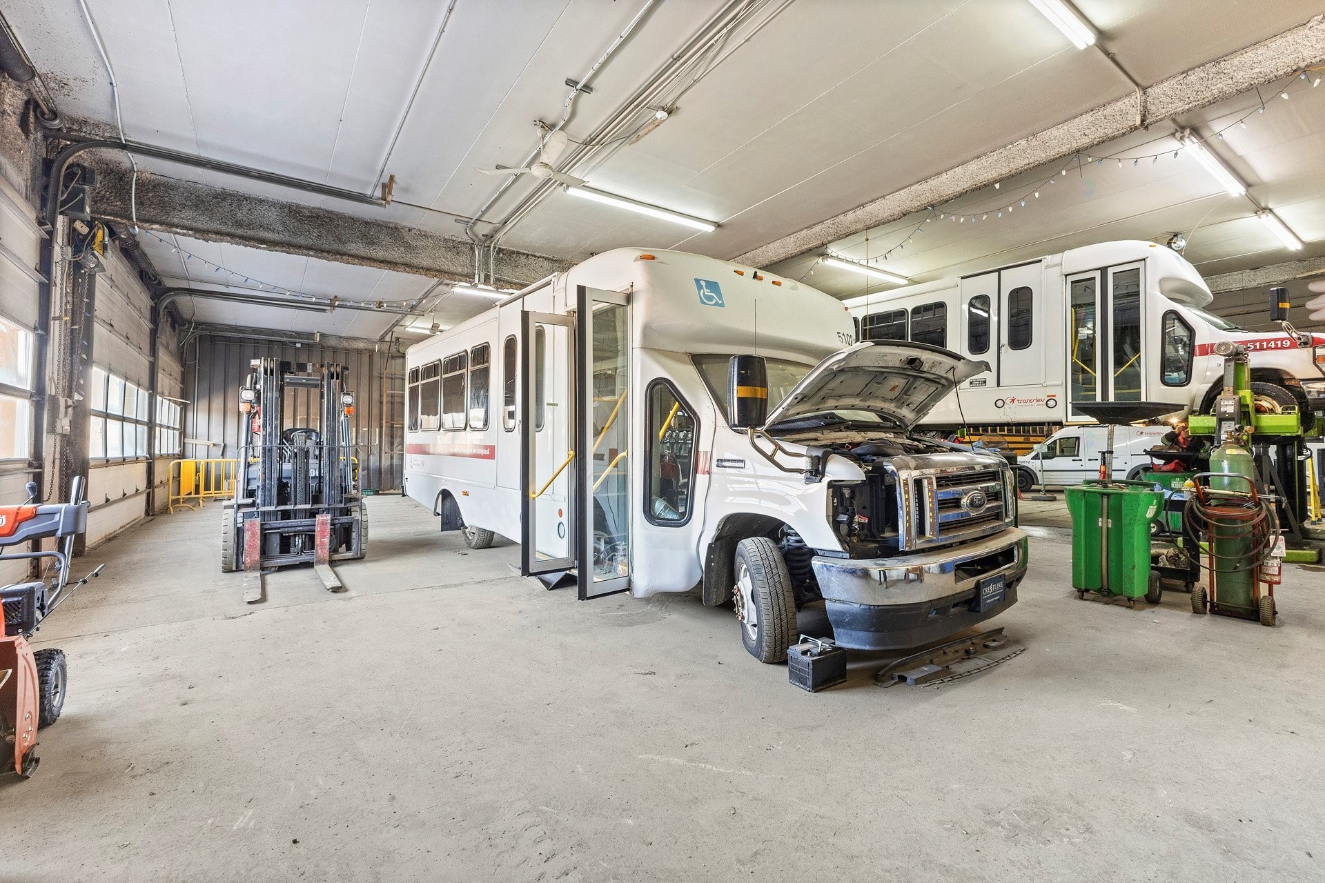 









701


Rue des Ateliers

,
Boucherville,




QC
J4B8H3


