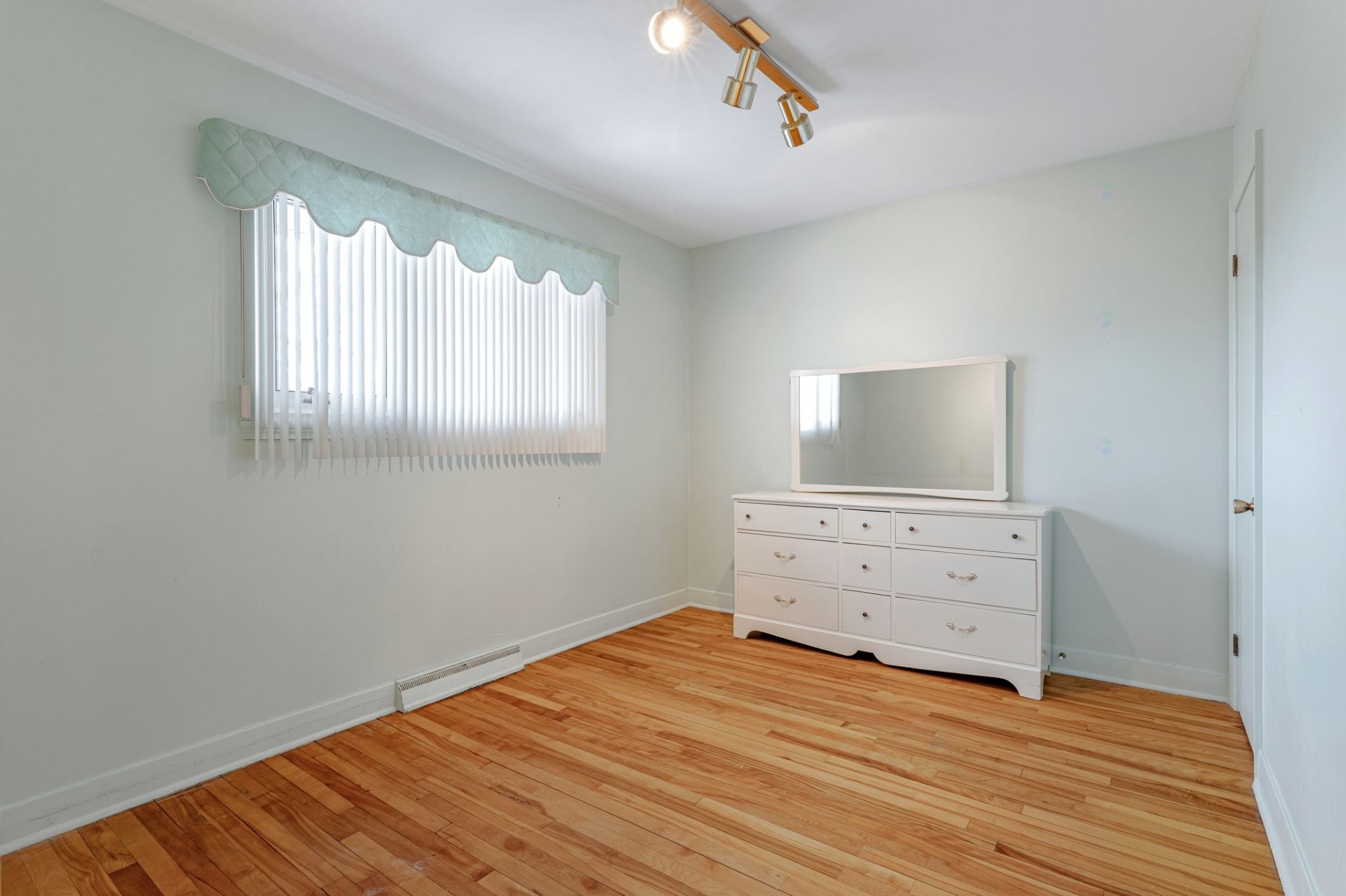 









65


Rue Nicolas-Choquet

,
Varennes,




QC
J3X1E3

