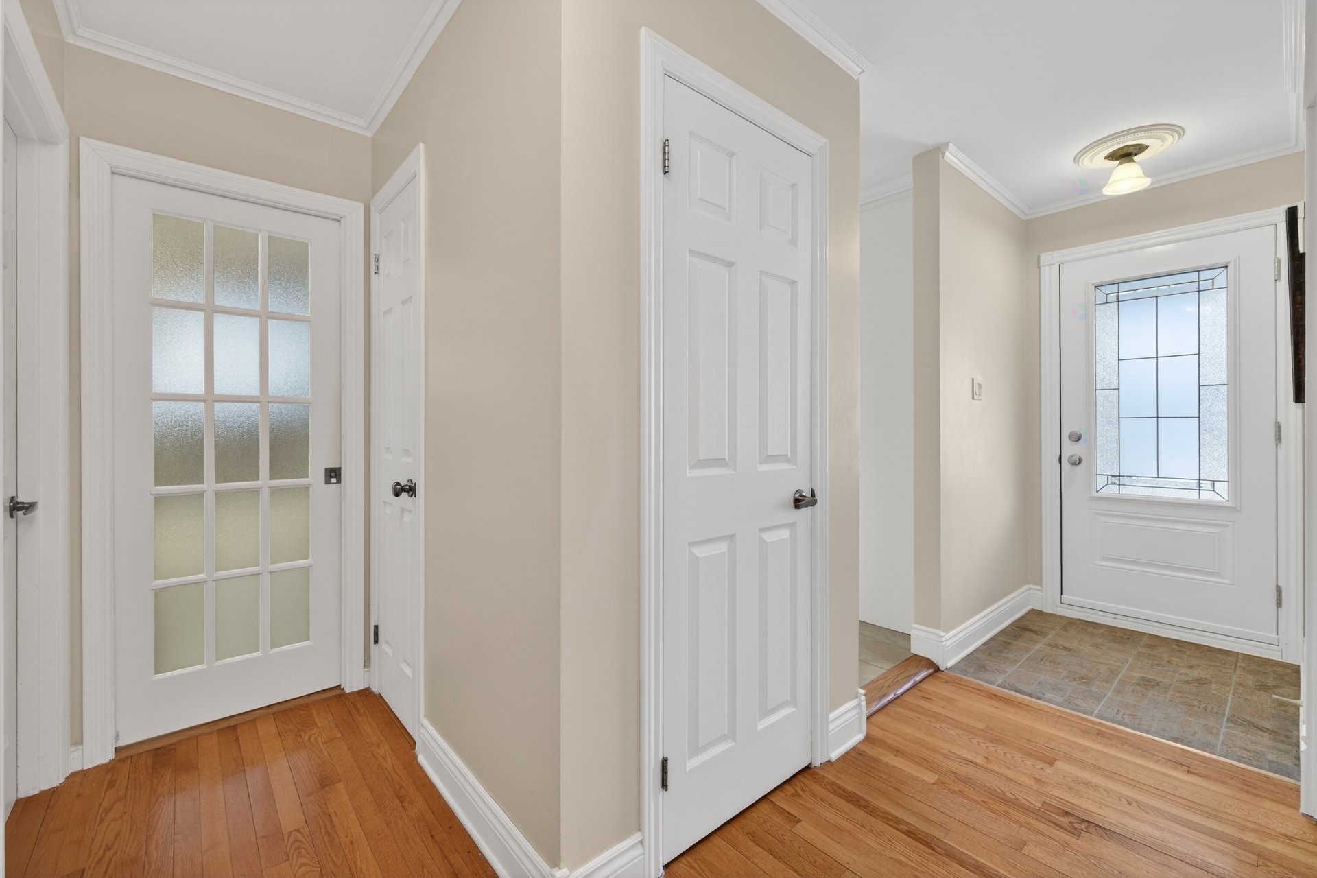









956


Rue De Levilliers

,
Boucherville,




QC
J4B3Z2

