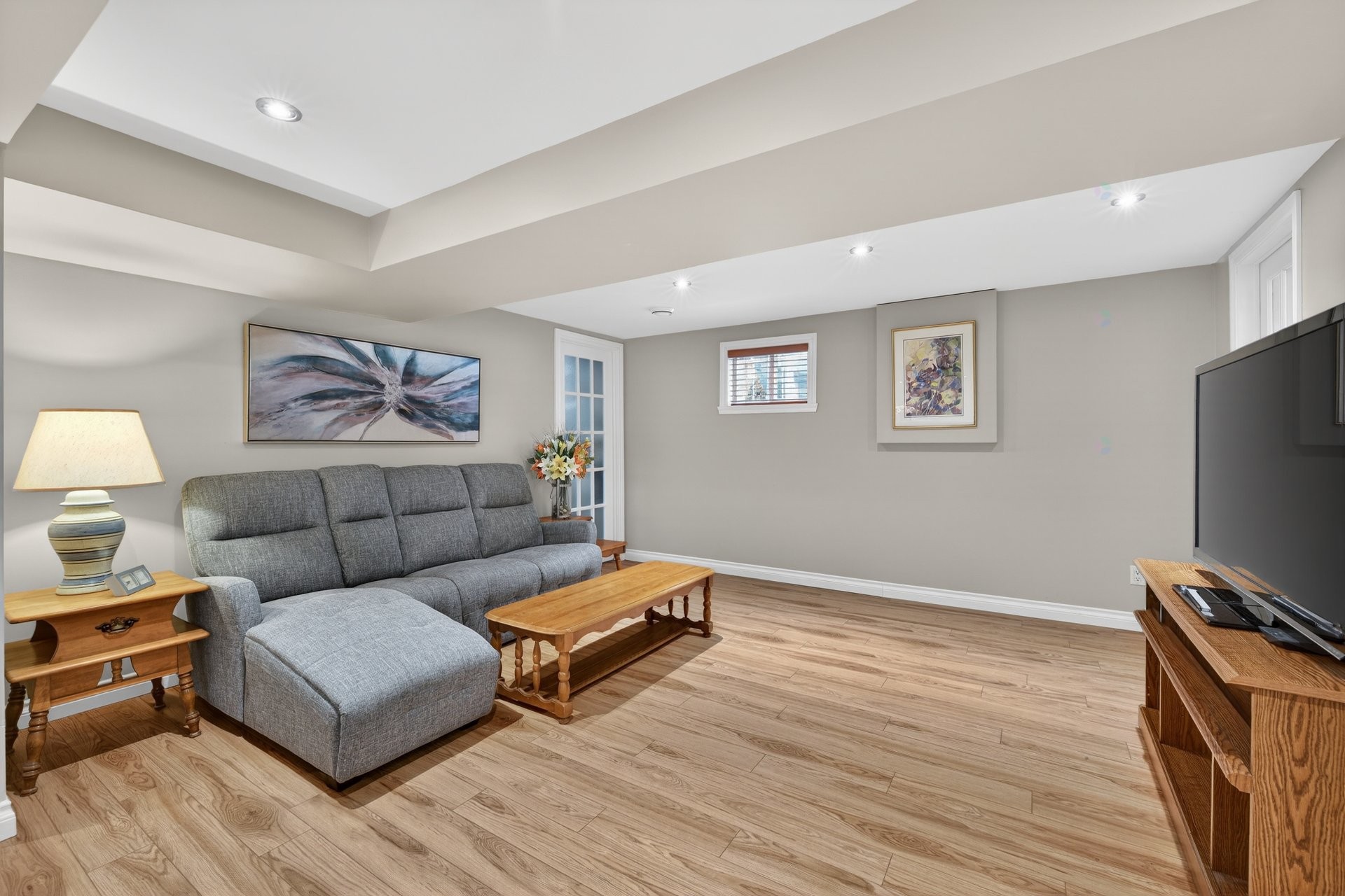 









956


Rue De Levilliers

,
Boucherville,




QC
J4B3Z2

