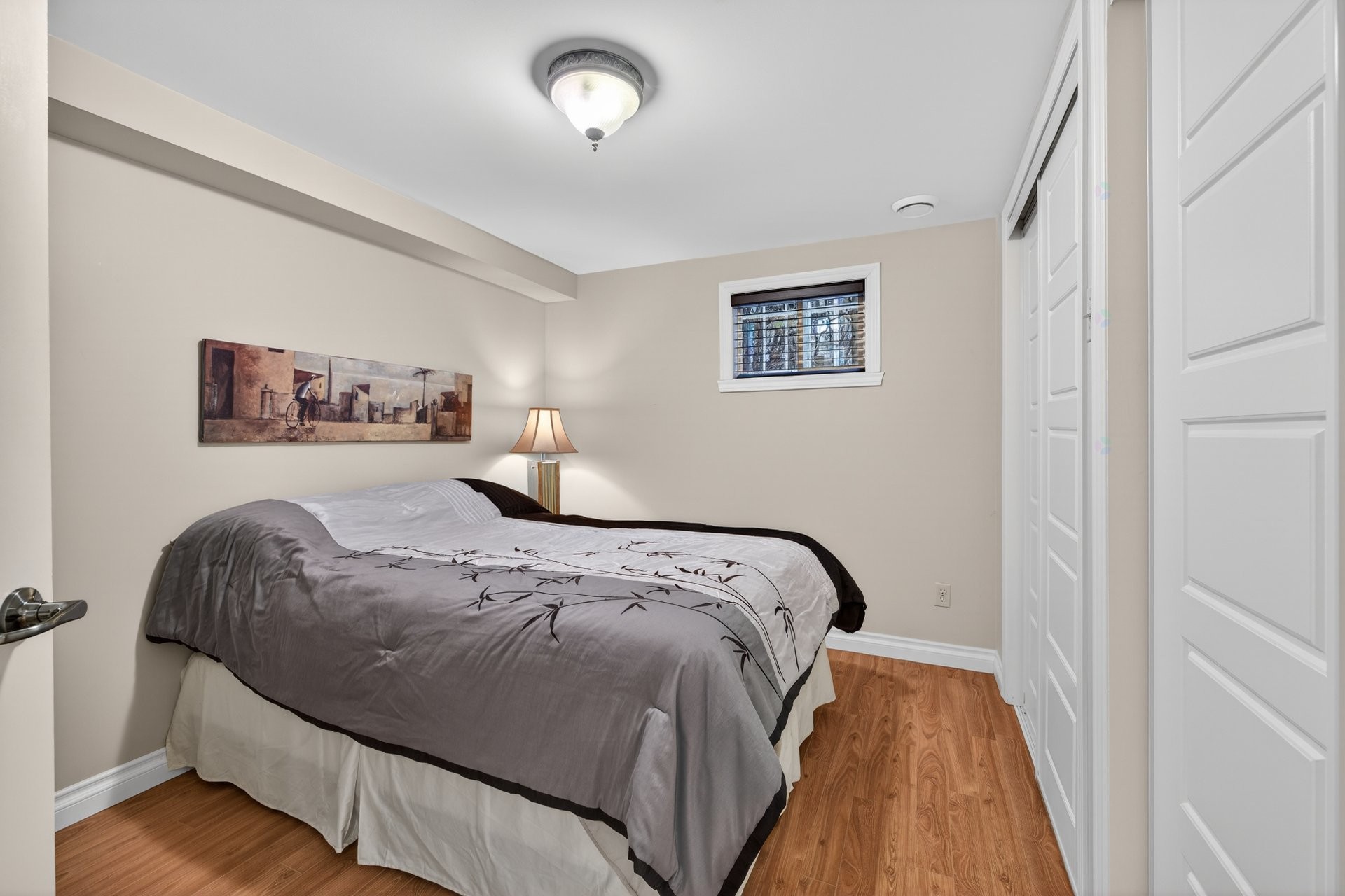









956


Rue De Levilliers

,
Boucherville,




QC
J4B3Z2

