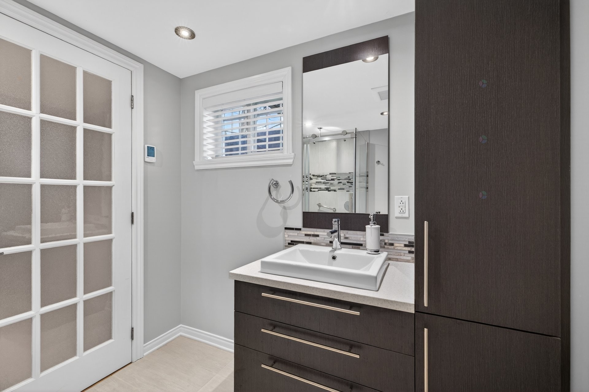 









956


Rue De Levilliers

,
Boucherville,




QC
J4B3Z2

