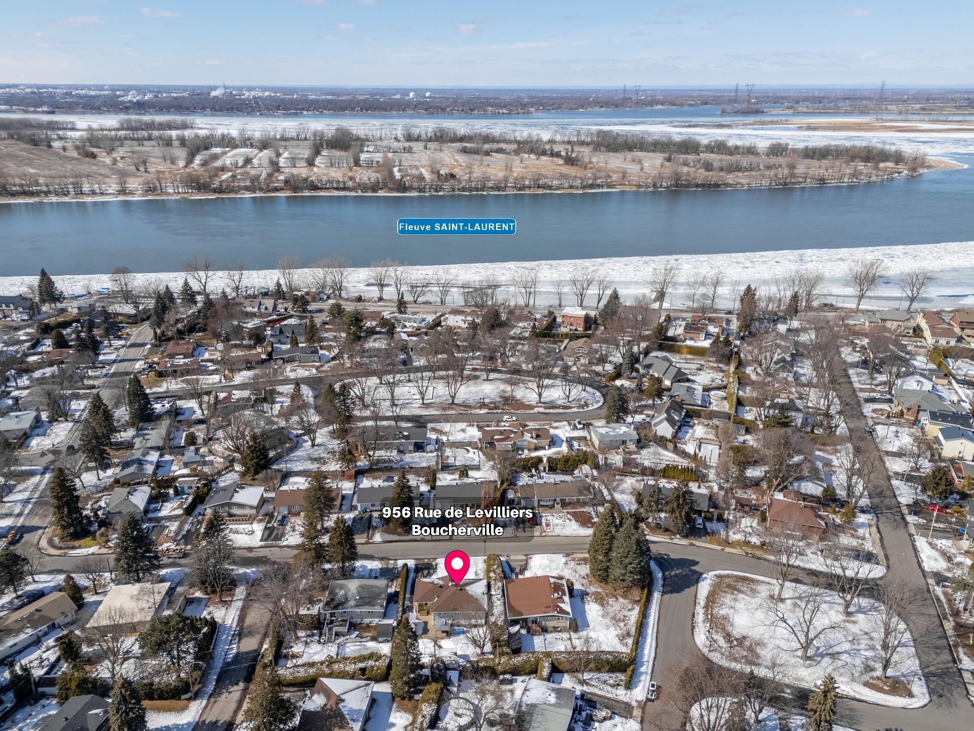 









956


Rue De Levilliers

,
Boucherville,




QC
J4B3Z2

