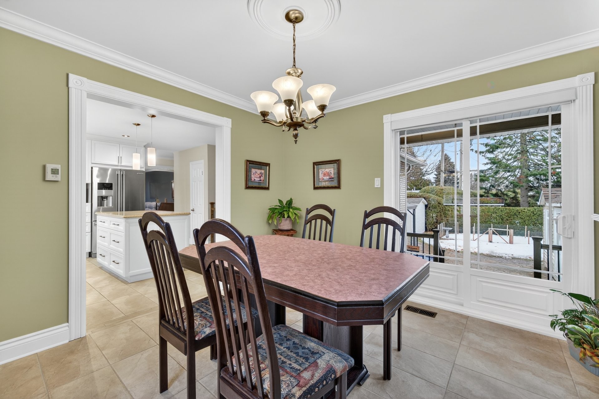 









956


Rue De Levilliers

,
Boucherville,




QC
J4B3Z2

