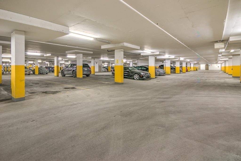 









650


Rue Jean-D'Estrées

, 2108,
Montréal (Ville-Marie),




QC
H3C0G3

