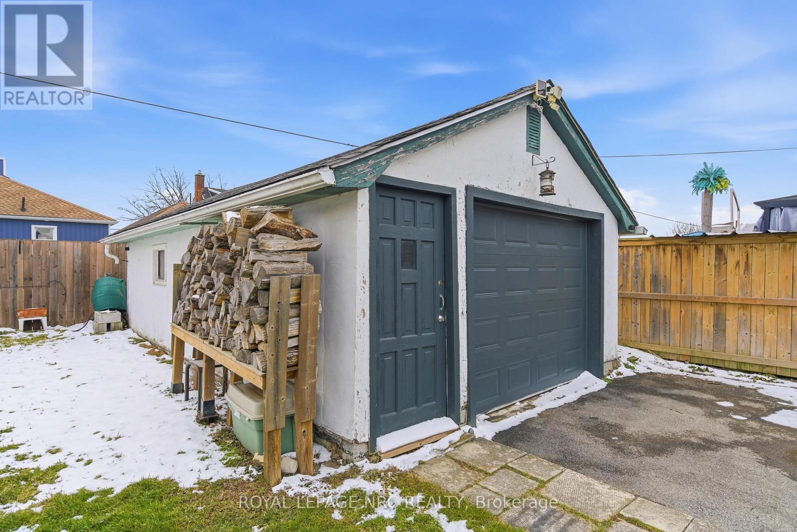 












507 HARRIET STREET

,
Welland (Lincoln/Crowland),




Ontario
L3B2H9

