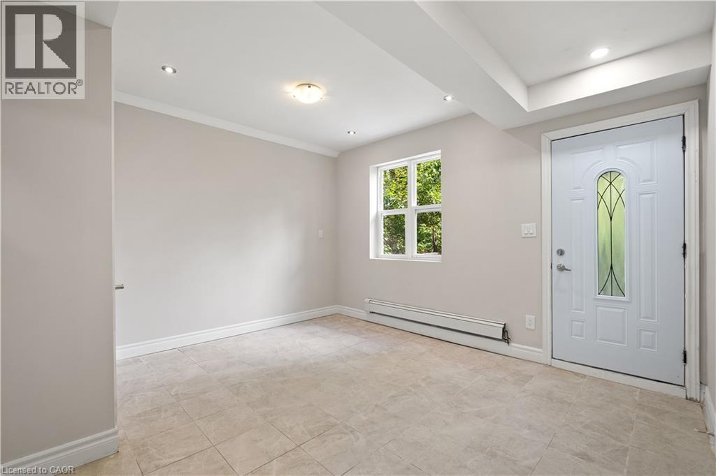 












69 HILLVIEW Road

,
St. Catharines,




Ontario
L2S1S8

