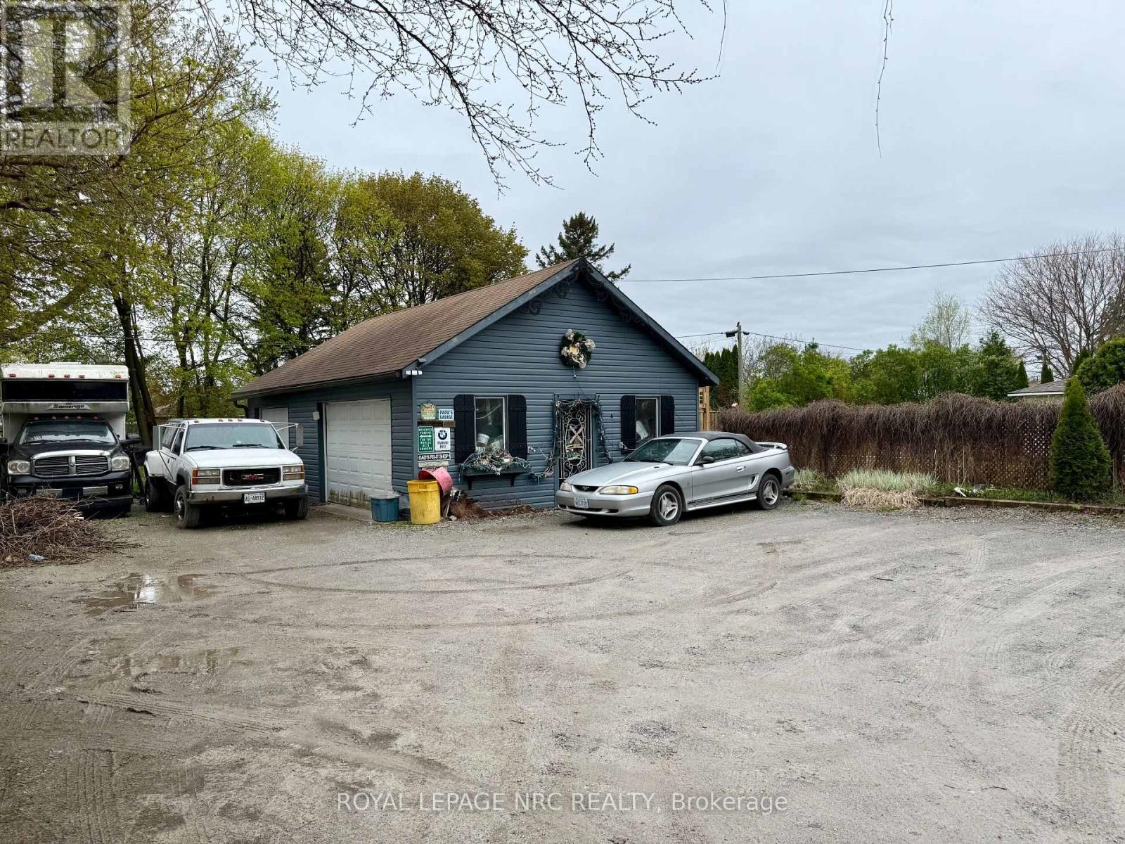












6490 THOROLD STONE ROAD

,
Niagara Falls (Morrison),




Ontario
L2J1B3

