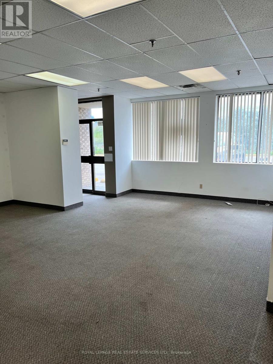 












124 - 557 DIXON ROAD

,
Toronto,




Ontario
M9W6K1

