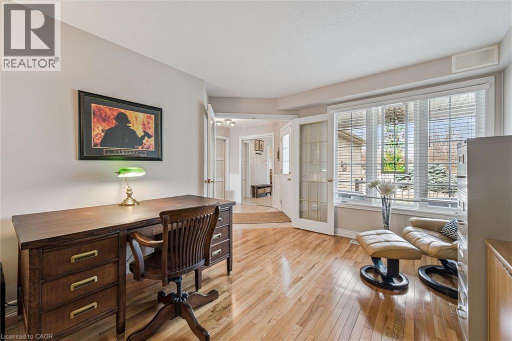 












87 LAW Drive

,
Guelph,




Ontario
N1E7J7

