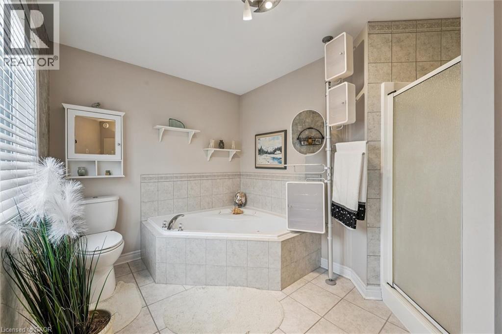 












87 LAW Drive

,
Guelph,




Ontario
N1E7J7

