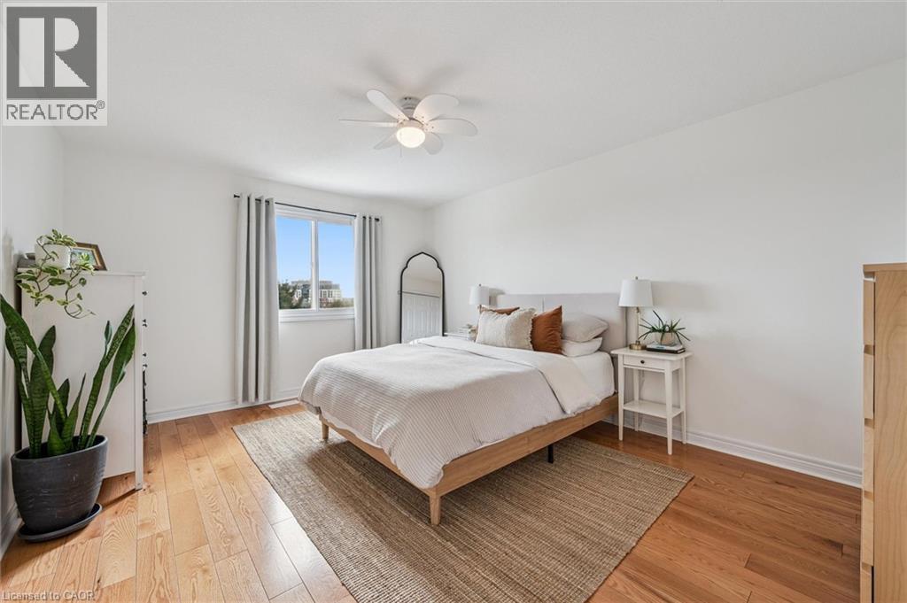 












87 LAW Drive

,
Guelph,




Ontario
N1E7J7

