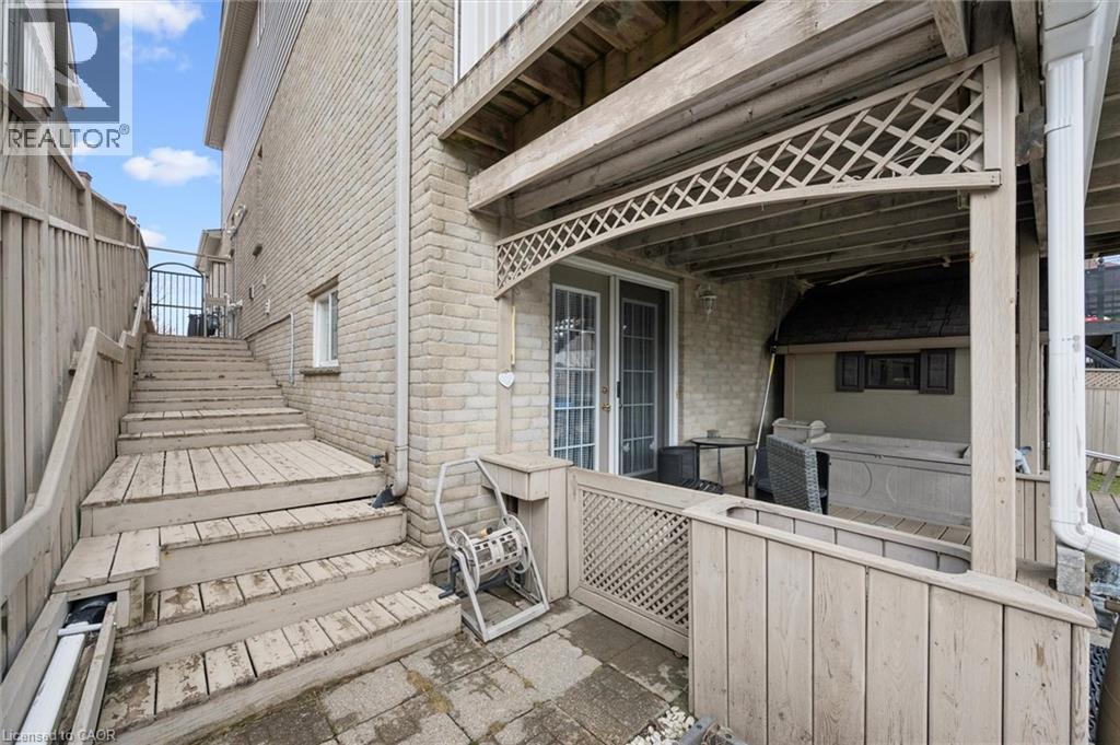 












87 LAW Drive

,
Guelph,




Ontario
N1E7J7

