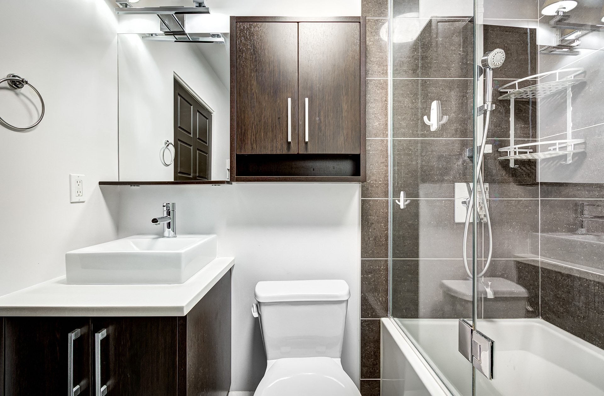 









1800


Boul. Angrignon

, 307,
Montréal (LaSalle),




QC
H8N0B8

