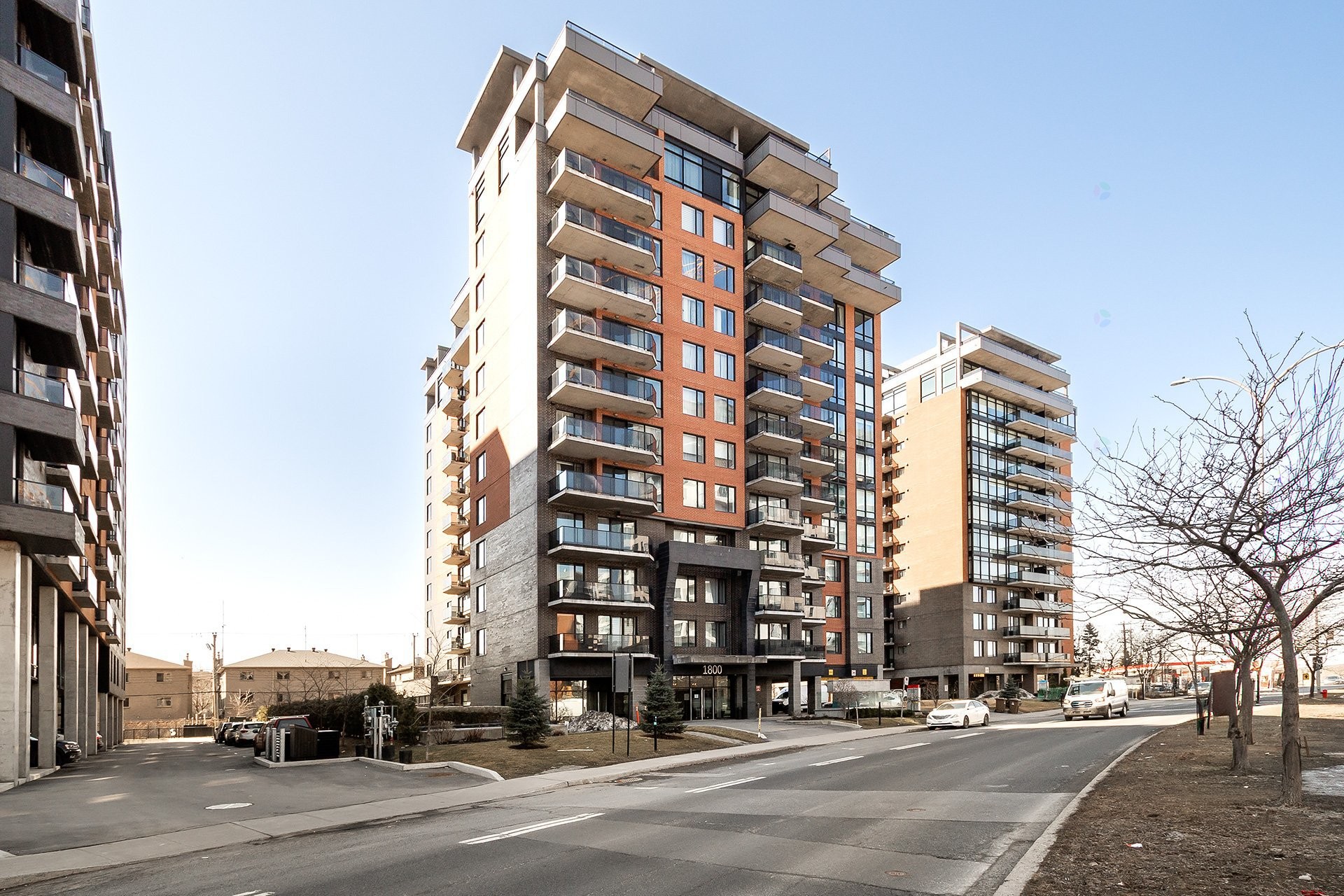 









1800


Boul. Angrignon

, 307,
Montréal (LaSalle),




QC
H8N0B8

