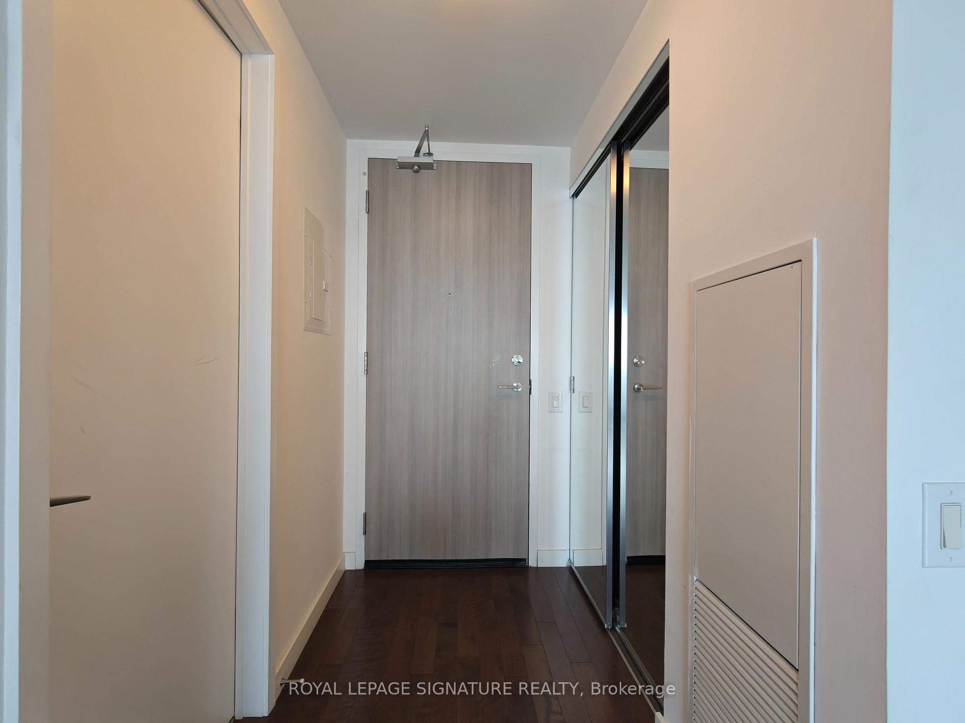 









390


Cherry

Street, 3305,
Toronto,




ON
M5A 0E2

