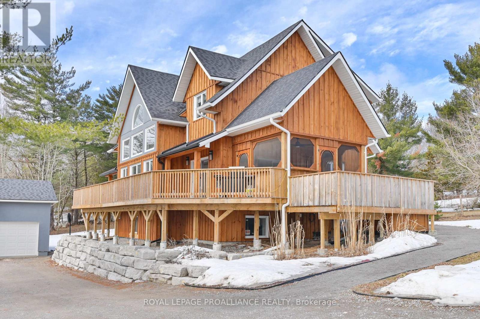 












206 FIDDICK ROAD

,
Cramahe,




Ontario
K0K1H0

