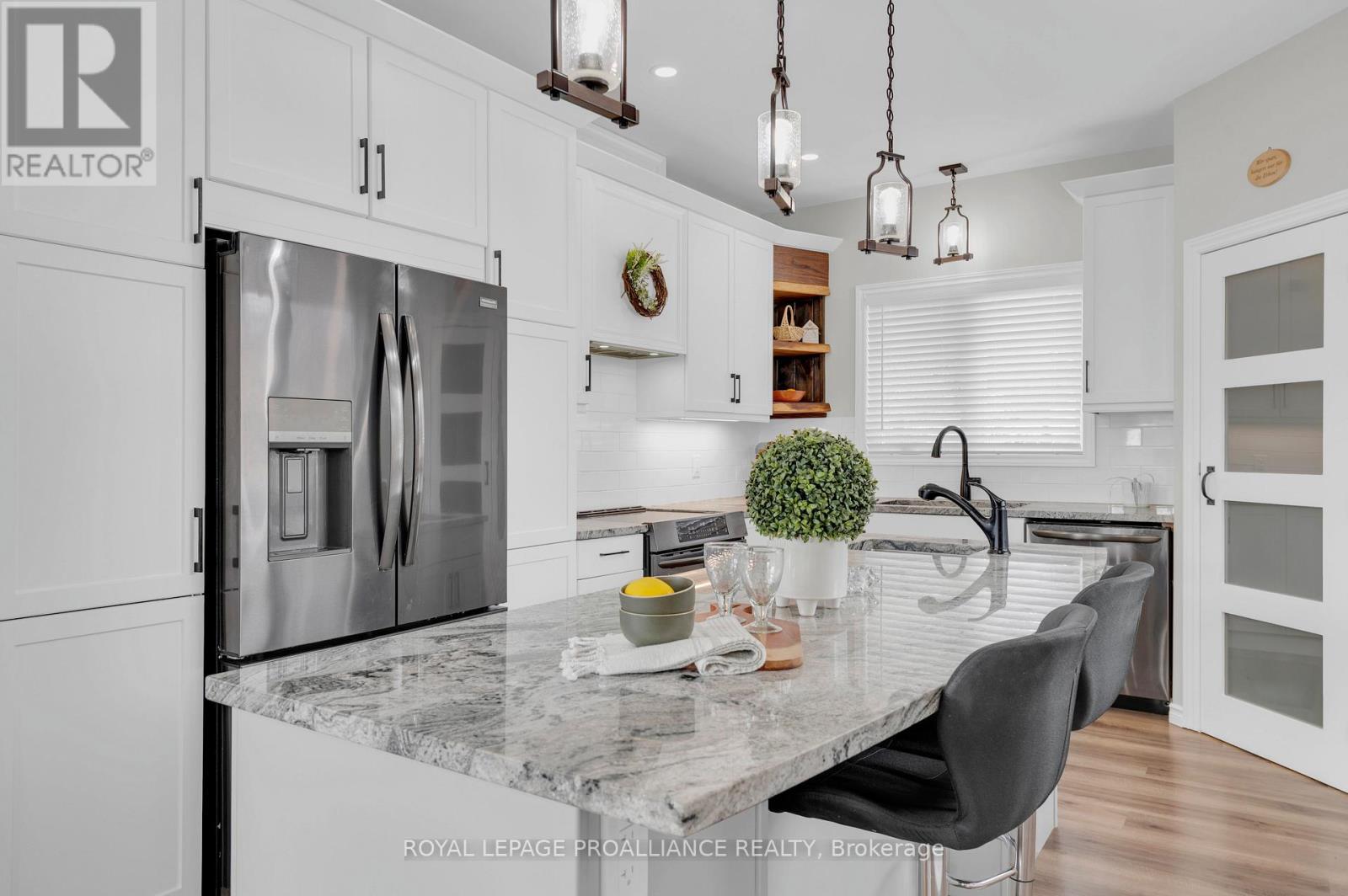 












206 FIDDICK ROAD

,
Cramahe,




Ontario
K0K1H0

