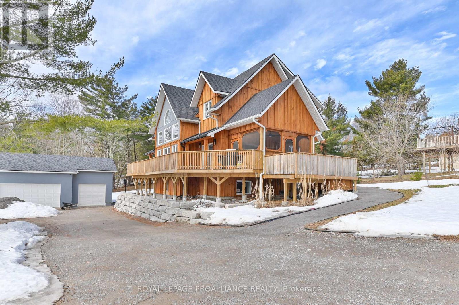 












206 FIDDICK ROAD

,
Cramahe,




Ontario
K0K1H0

