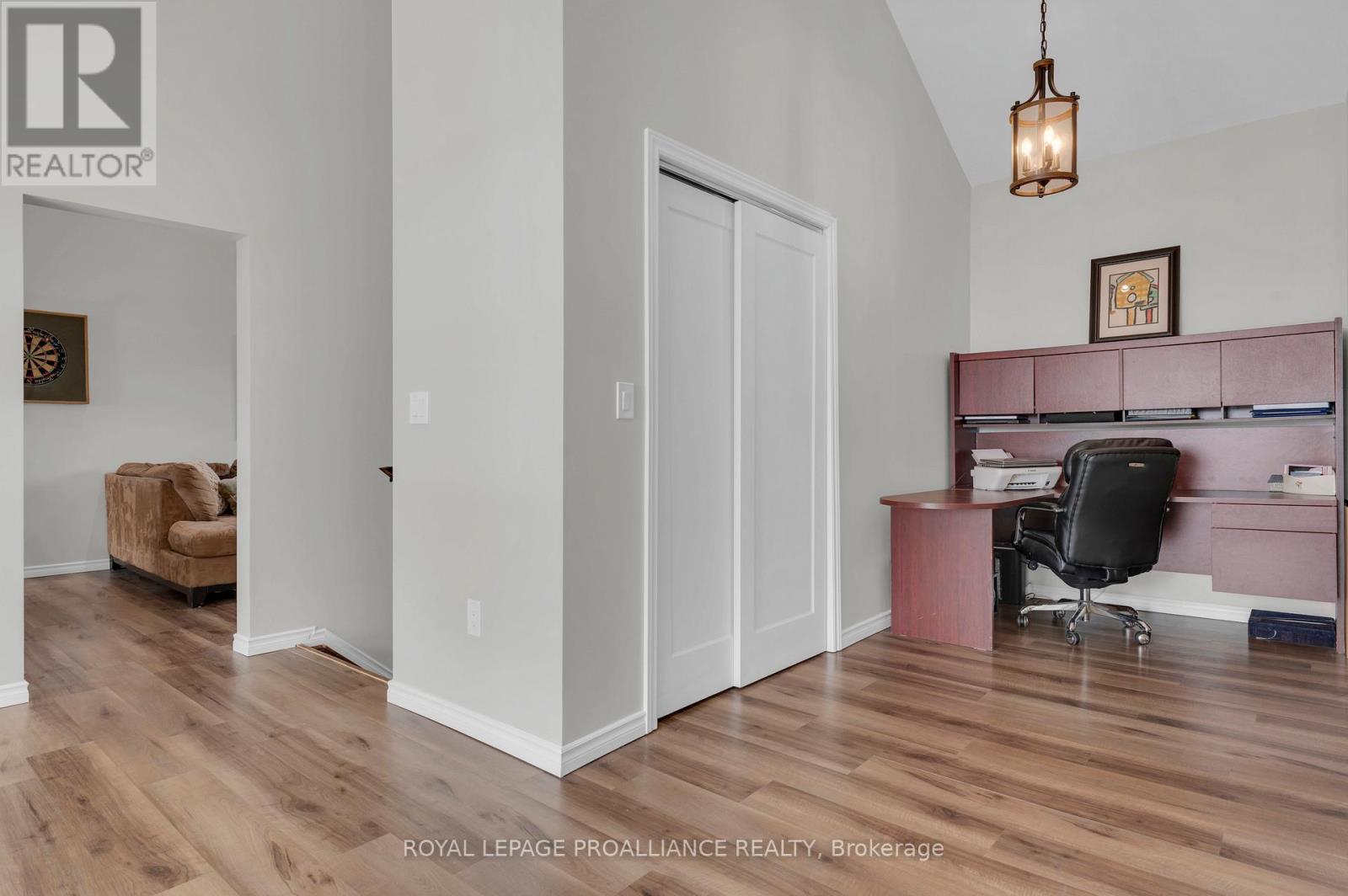 












206 FIDDICK ROAD

,
Cramahe,




Ontario
K0K1H0

