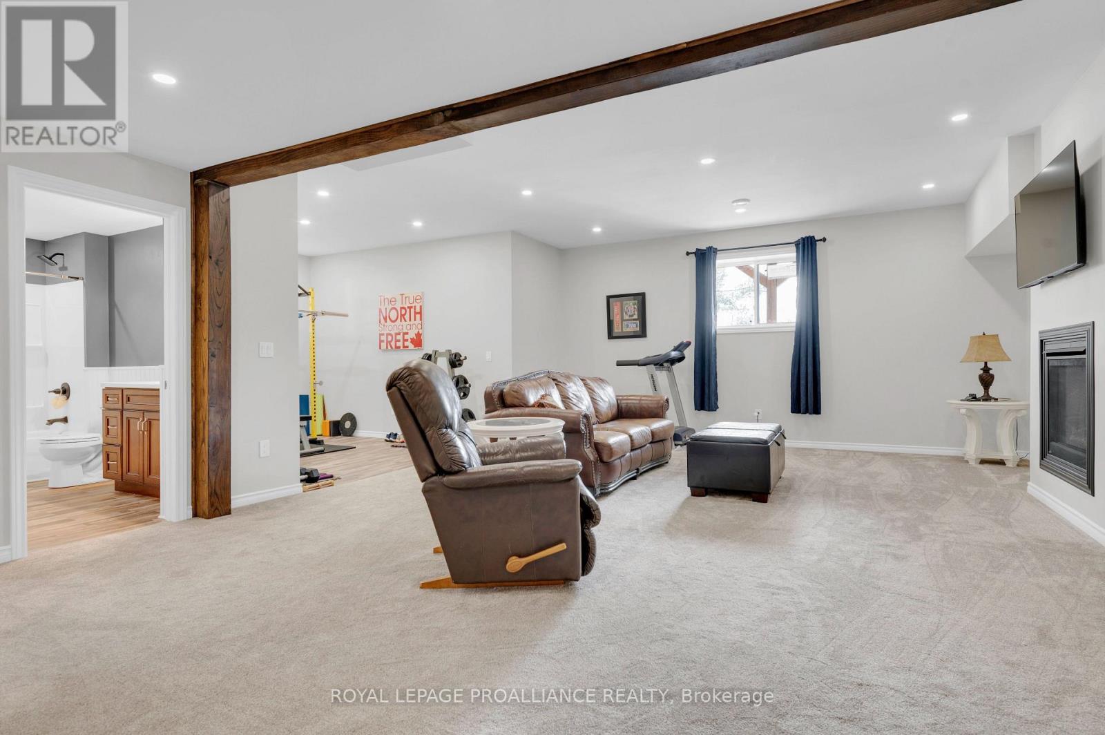 












206 FIDDICK ROAD

,
Cramahe,




Ontario
K0K1H0

