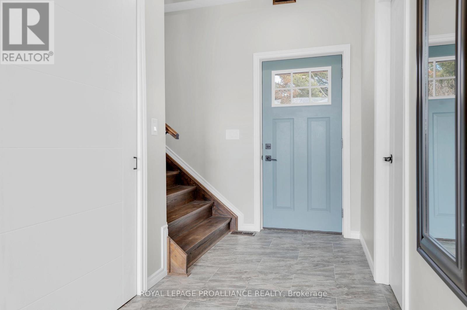 












206 FIDDICK ROAD

,
Cramahe,




Ontario
K0K1H0

