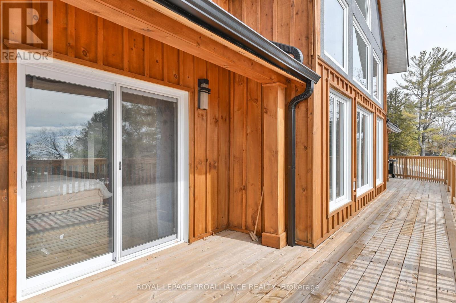 












206 FIDDICK ROAD

,
Cramahe,




Ontario
K0K1H0

