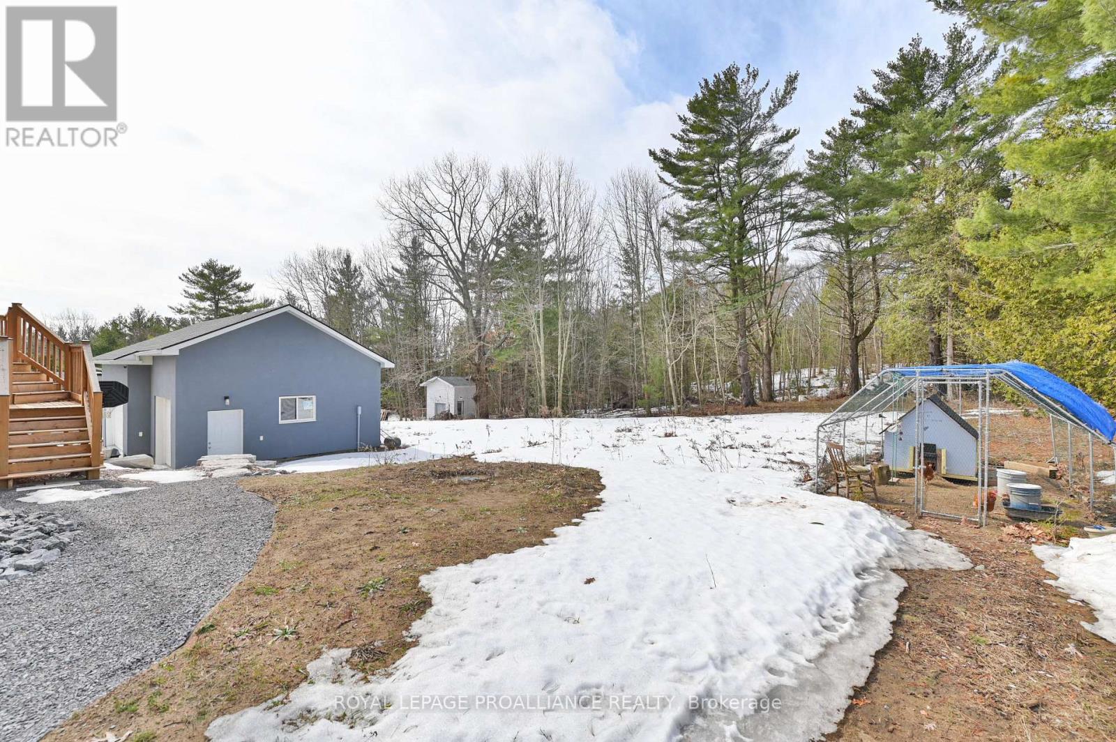 












206 FIDDICK ROAD

,
Cramahe,




Ontario
K0K1H0

