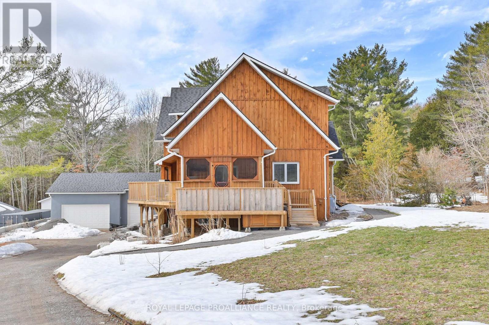 












206 FIDDICK ROAD

,
Cramahe,




Ontario
K0K1H0

