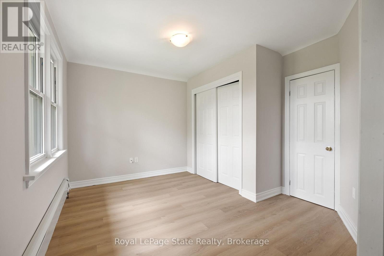 












69 HILLVIEW ROAD

,
St. Catharines (Western Hill),




Ontario
L2S1S8

