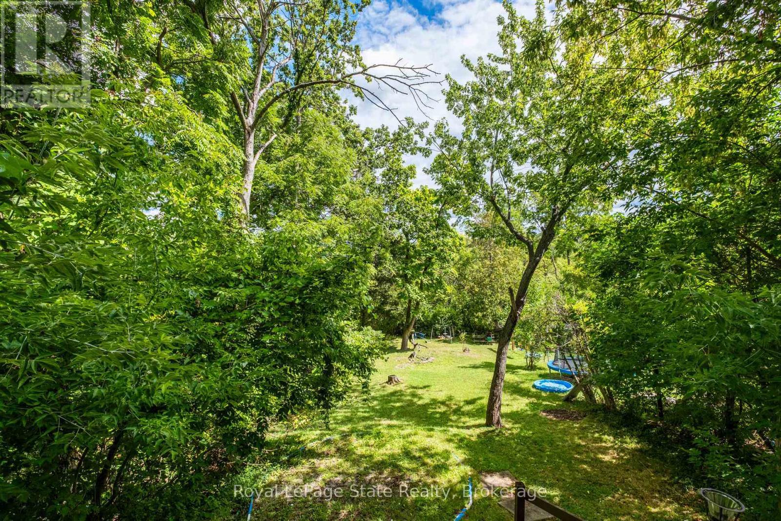 












69 HILLVIEW ROAD

,
St. Catharines (Western Hill),




Ontario
L2S1S8

