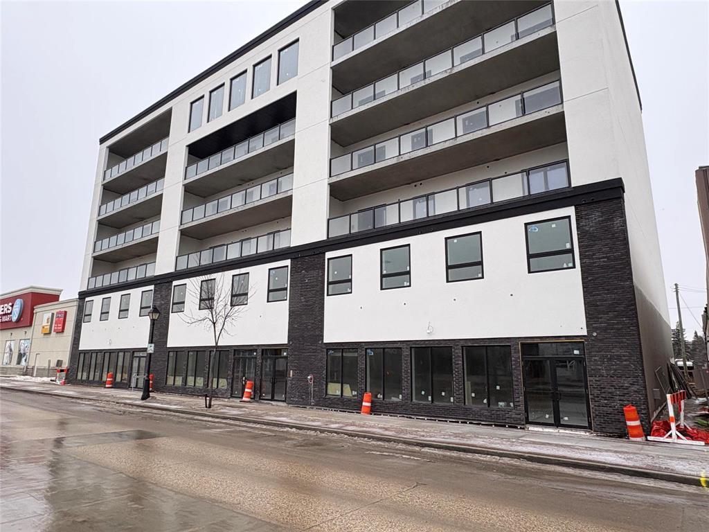 












366 MAIN Street

,
Steinbach,




Manitoba
R5G1Z1

