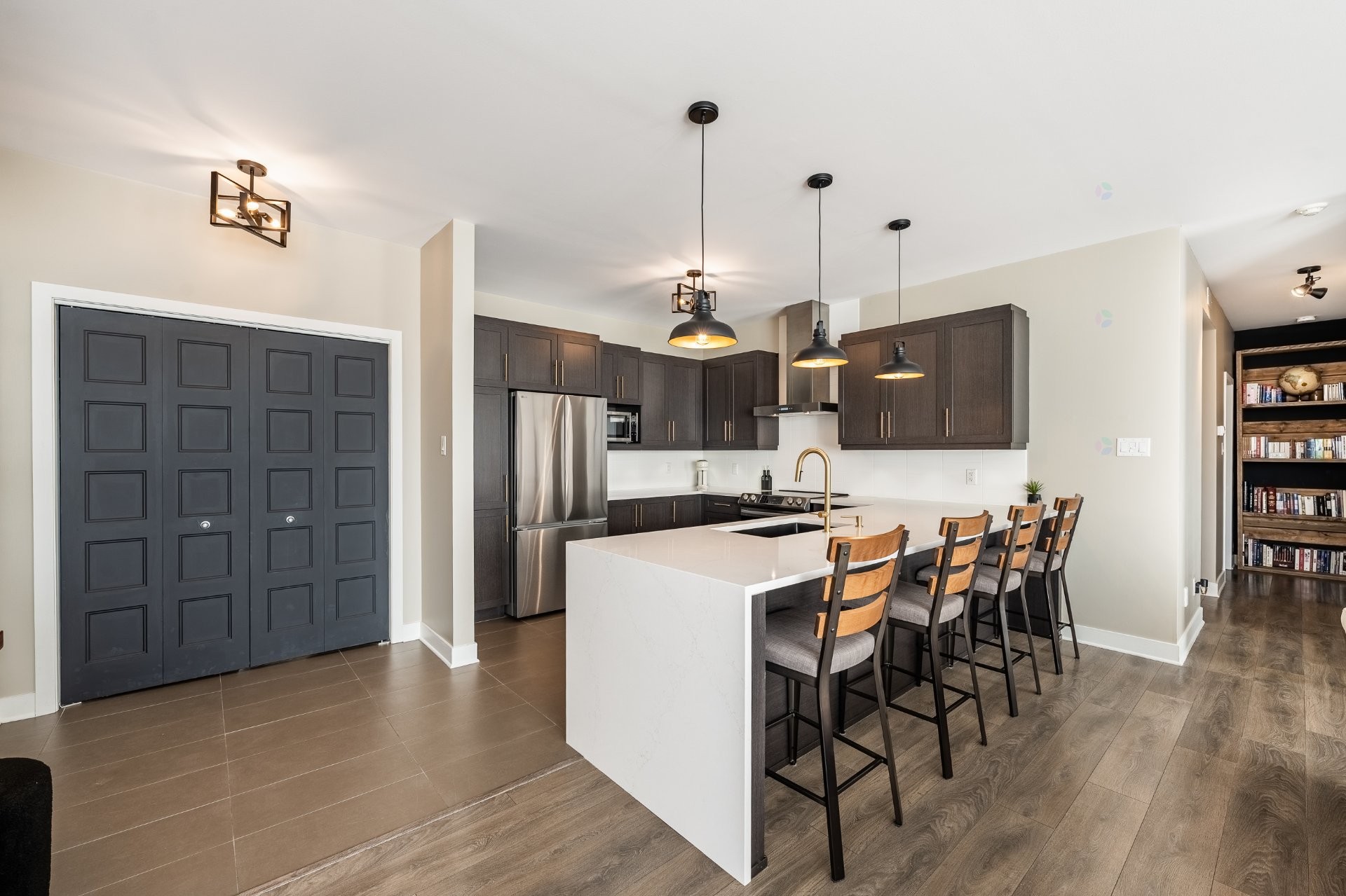 









5055


Ch. du Crépuscule

, 202,
Saint-Mathieu-de-Beloeil,




QC
J3G0N3

