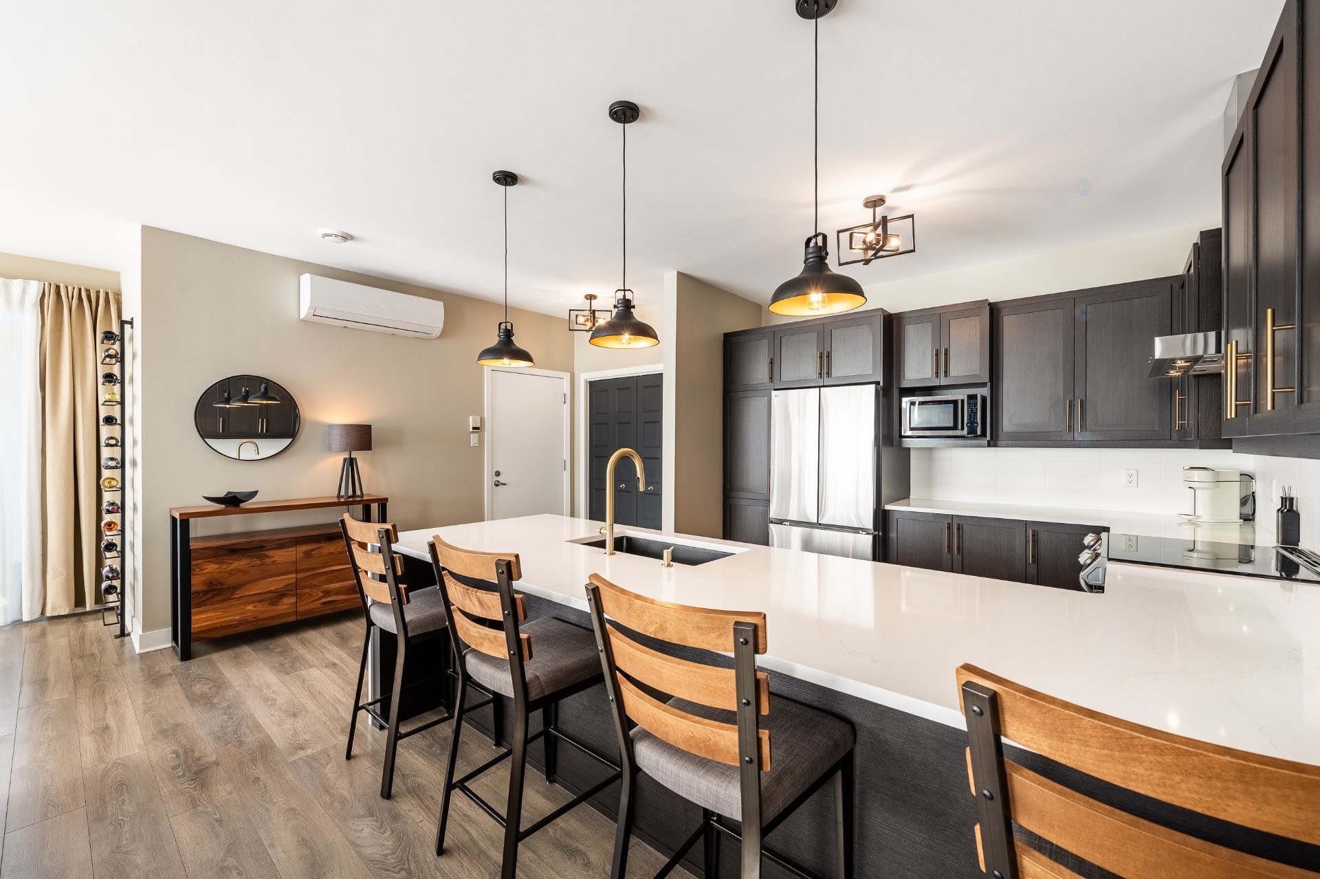 









5055


Ch. du Crépuscule

, 202,
Saint-Mathieu-de-Beloeil,




QC
J3G0N3

