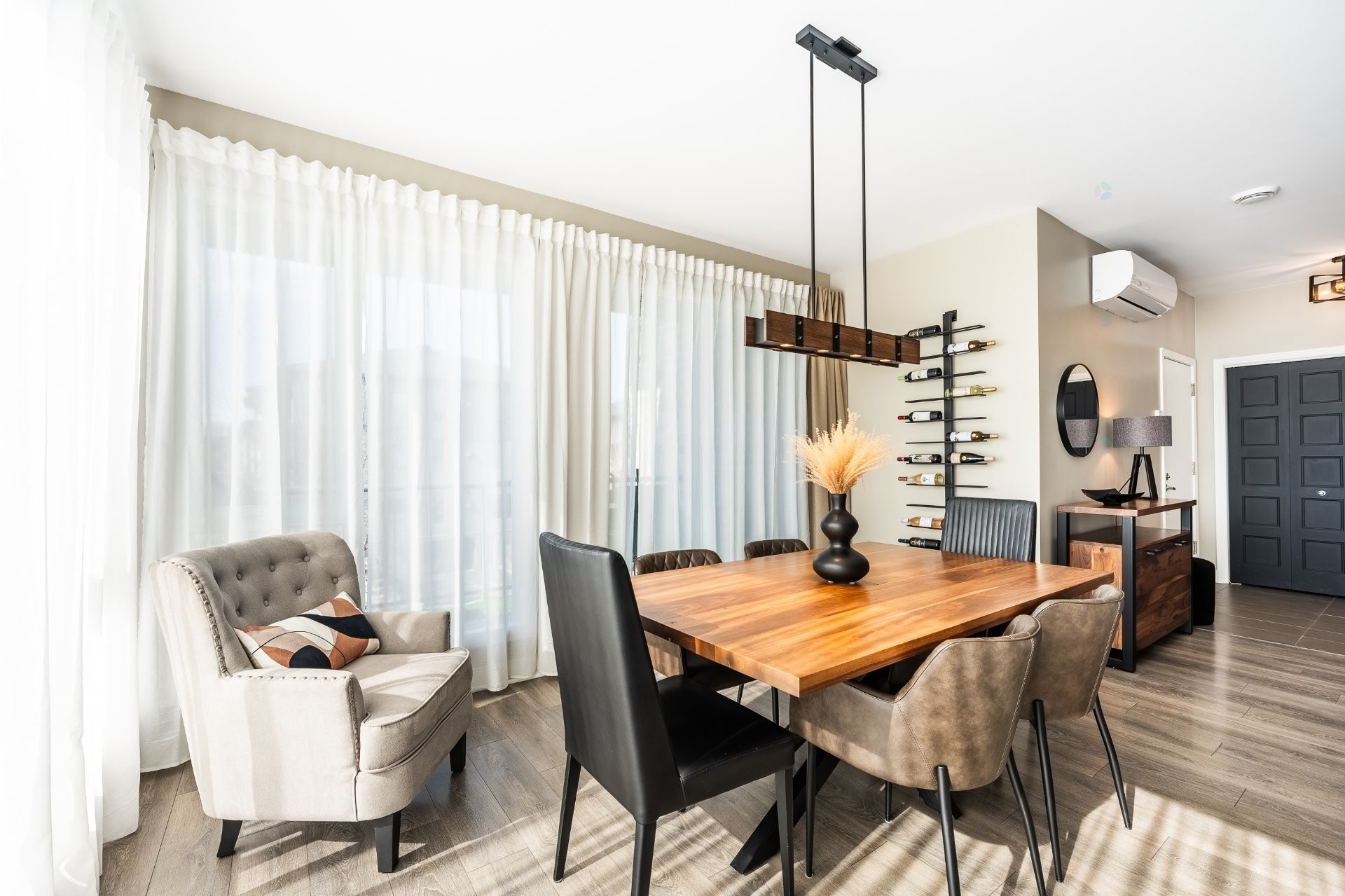 









5055


Ch. du Crépuscule

, 202,
Saint-Mathieu-de-Beloeil,




QC
J3G0N3

