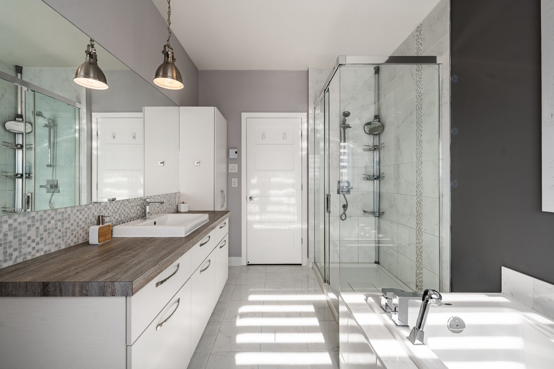 









5055


Ch. du Crépuscule

, 202,
Saint-Mathieu-de-Beloeil,




QC
J3G0N3

