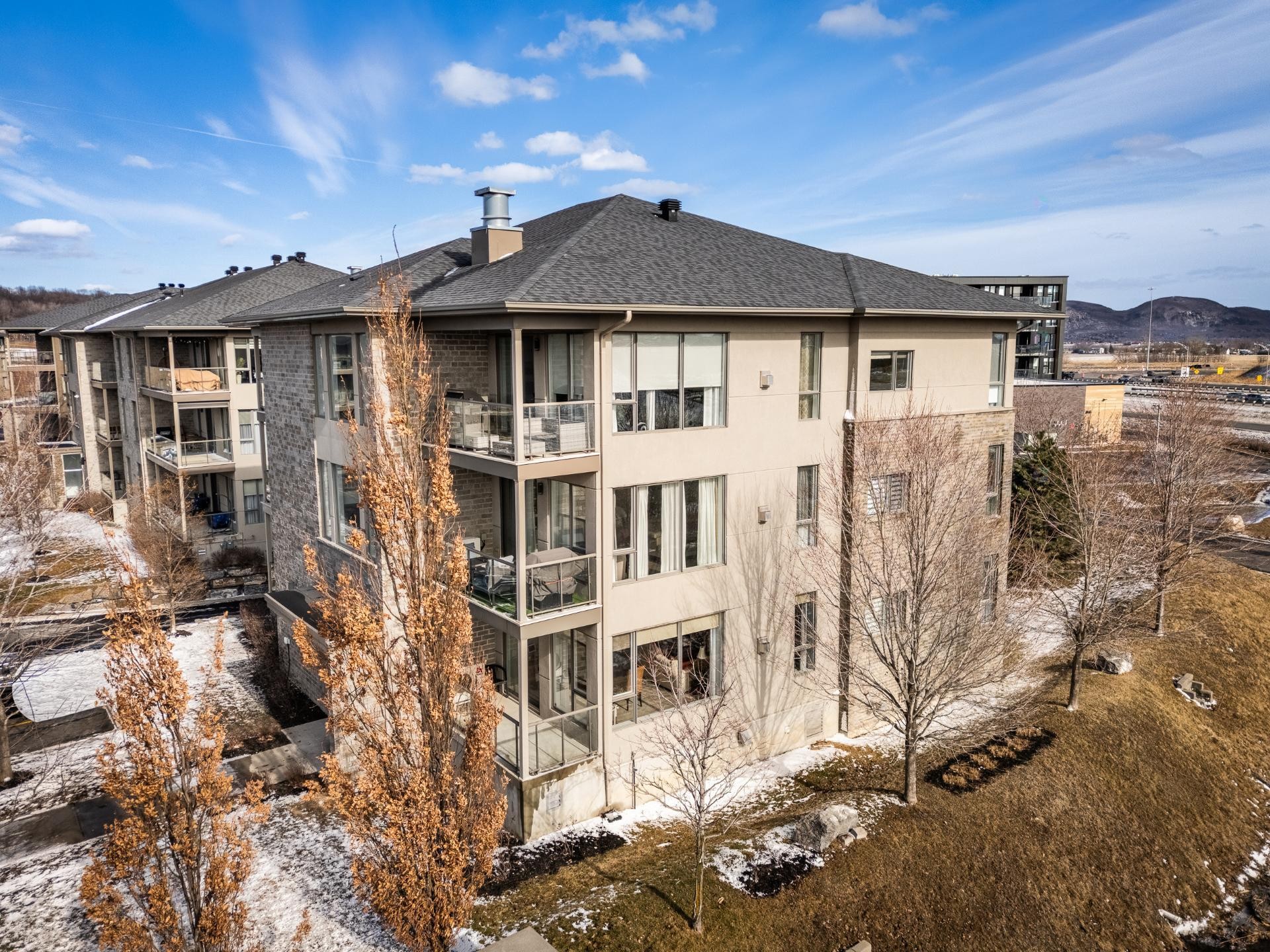 









5055


Ch. du Crépuscule

, 202,
Saint-Mathieu-de-Beloeil,




QC
J3G0N3

