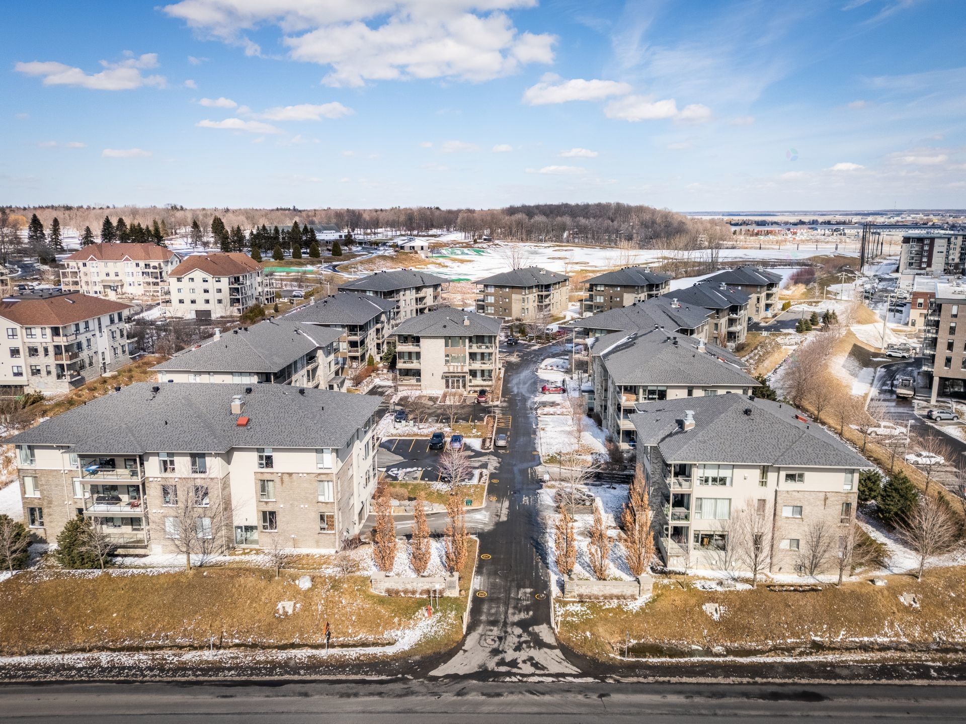 









5055


Ch. du Crépuscule

, 202,
Saint-Mathieu-de-Beloeil,




QC
J3G0N3

