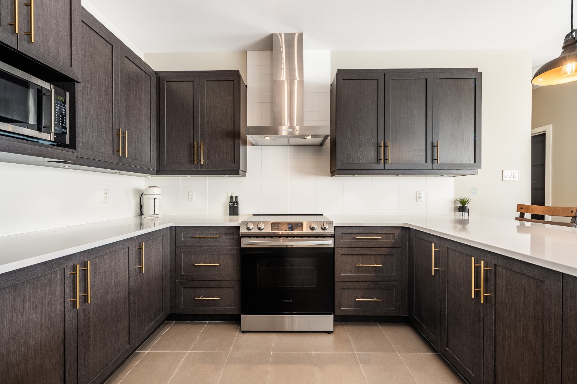 









5055


Ch. du Crépuscule

, 202,
Saint-Mathieu-de-Beloeil,




QC
J3G0N3

