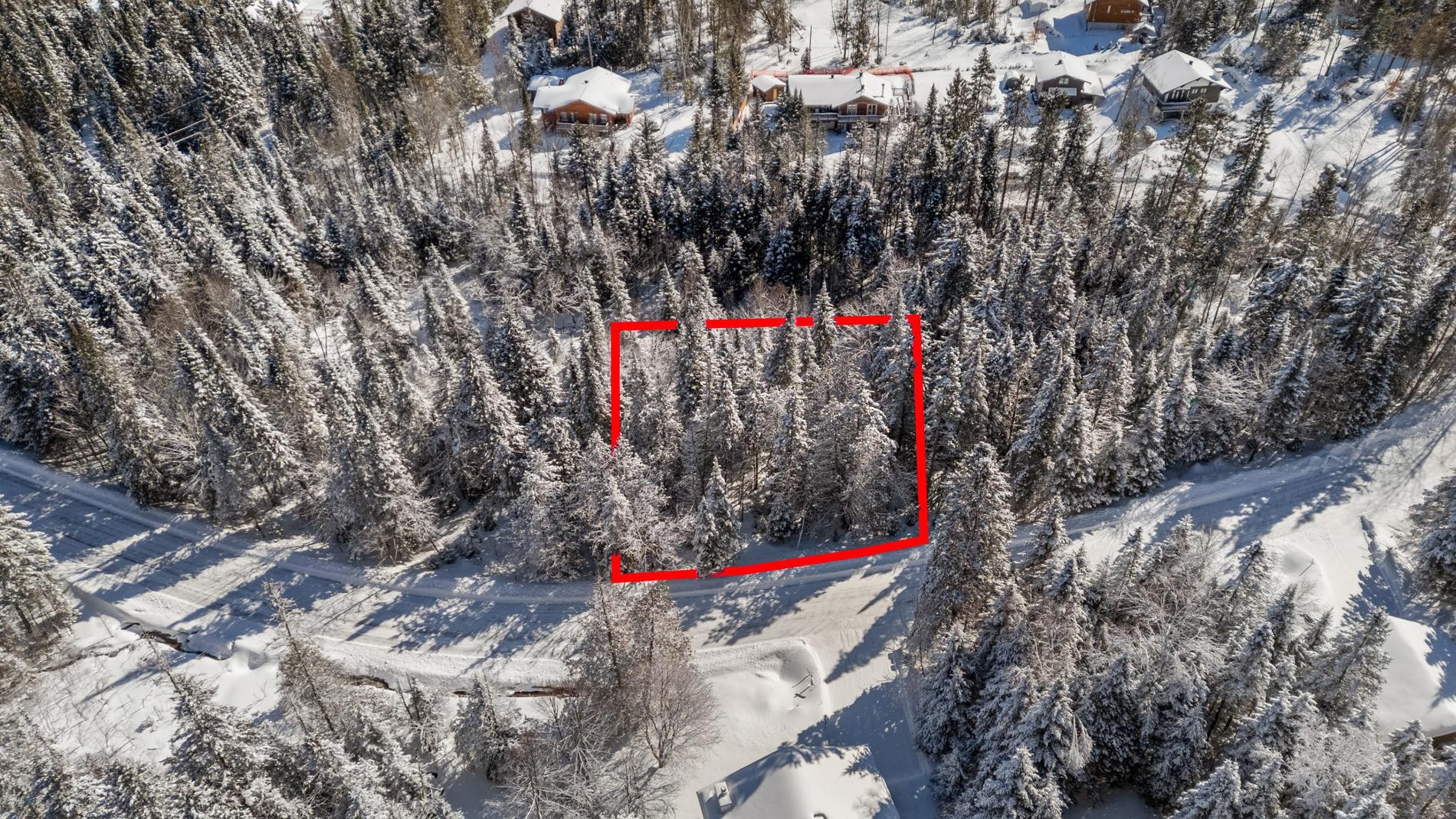 












Rue de la Lisonne

,
Sainte-Agathe-des-Monts,







QC
J8C0T0

