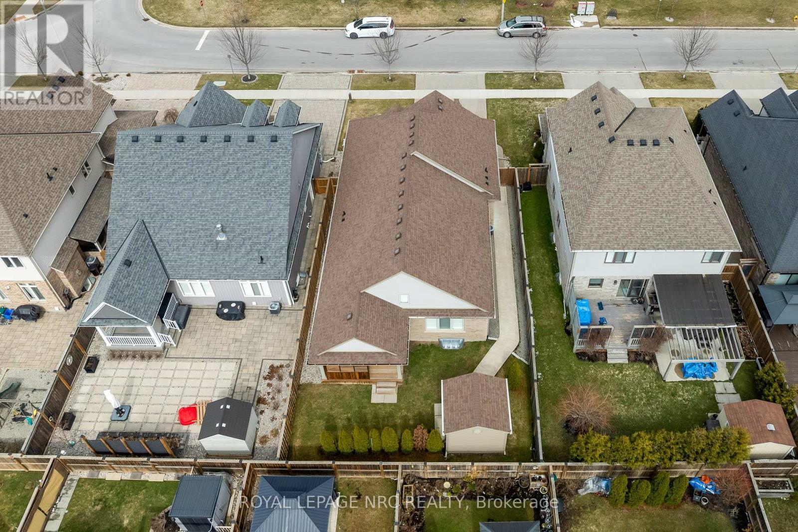 












25 MCFARLAND STREET

,
Thorold (Hurricane/Merrittville),




Ontario
L2V0E2

