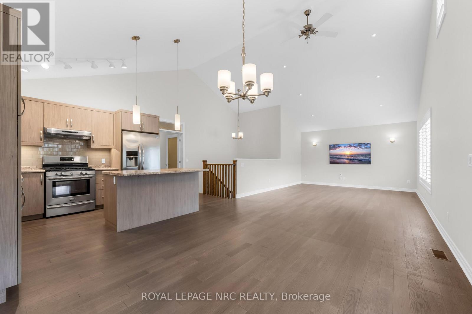 












25 MCFARLAND STREET

,
Thorold (Hurricane/Merrittville),




Ontario
L2V0E2

