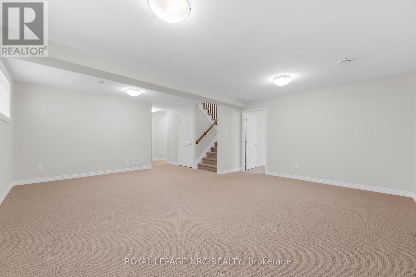 












25 MCFARLAND STREET

,
Thorold (Hurricane/Merrittville),




Ontario
L2V0E2

