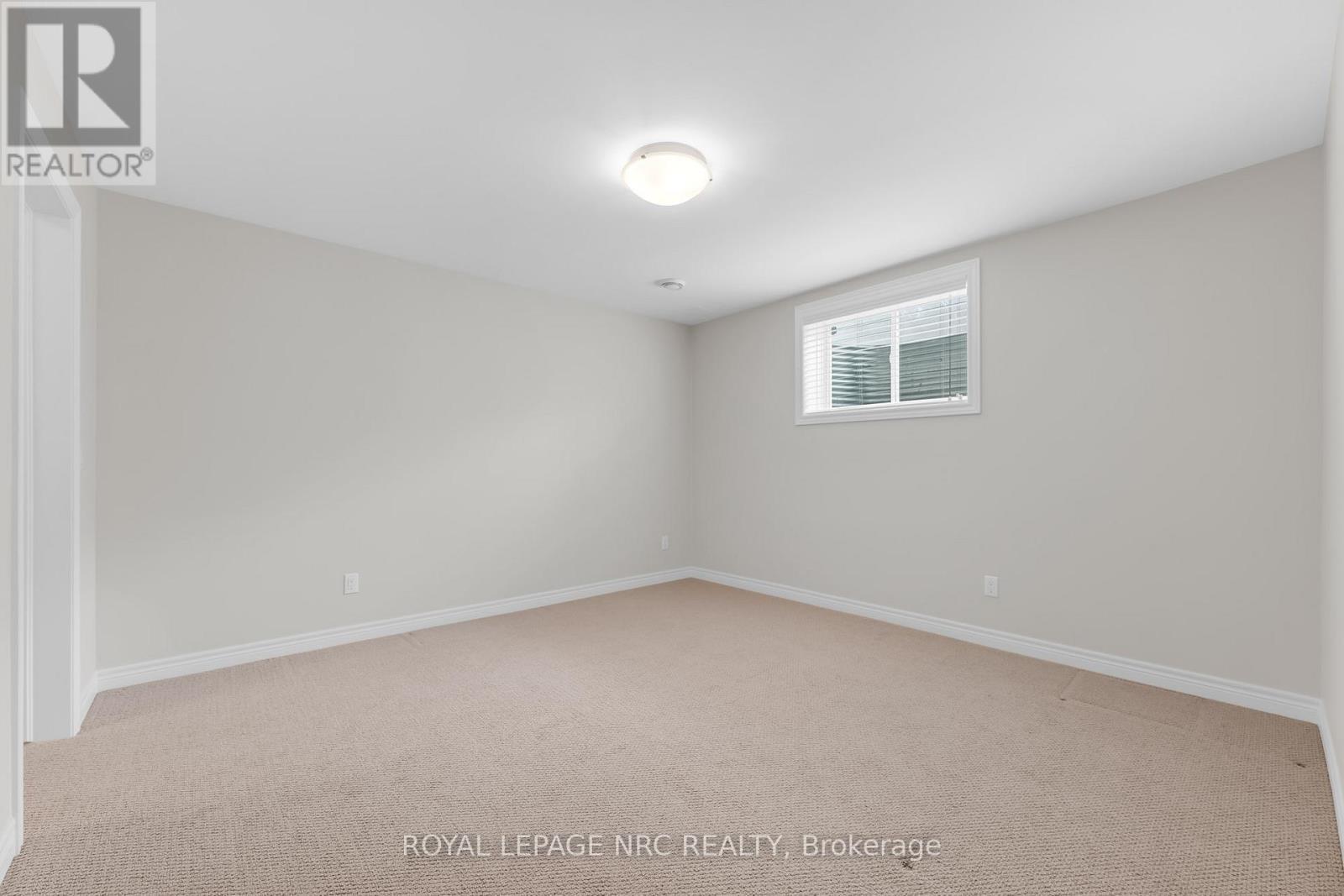 












25 MCFARLAND STREET

,
Thorold (Hurricane/Merrittville),




Ontario
L2V0E2

