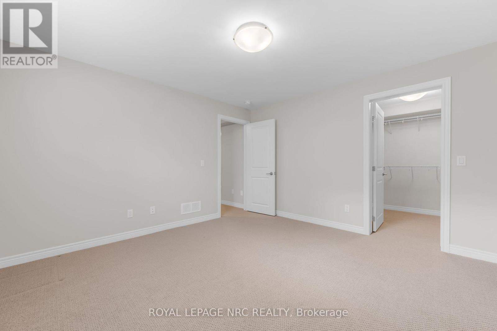 












25 MCFARLAND STREET

,
Thorold (Hurricane/Merrittville),




Ontario
L2V0E2

