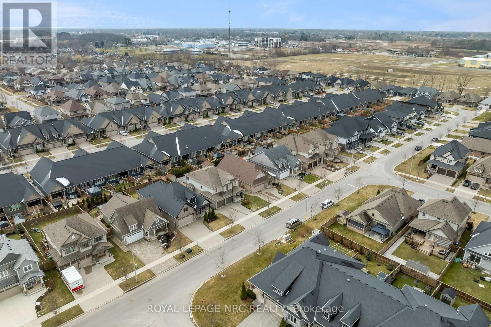 












25 MCFARLAND STREET

,
Thorold (Hurricane/Merrittville),




Ontario
L2V0E2

